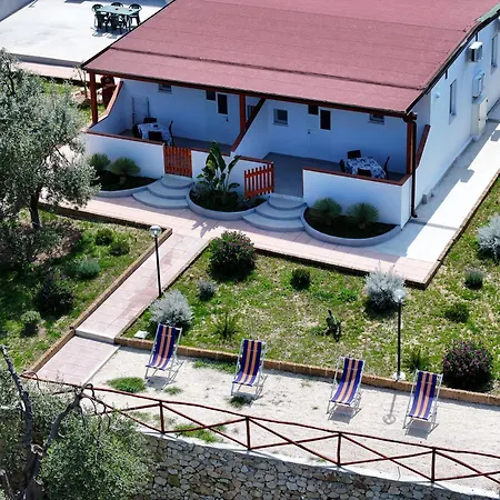 Moro Holiday home *